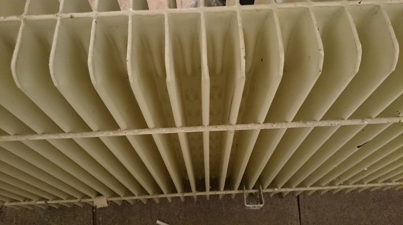 [Question] Déplacer radiateur suspendu + Renforcer l'isolation derrière le radiateur avec un produit réflecteur (nouvelle question)   Dsc_0419
