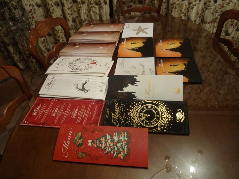 les cartes des menus de Noël et du reveillon en photo Dsc02815