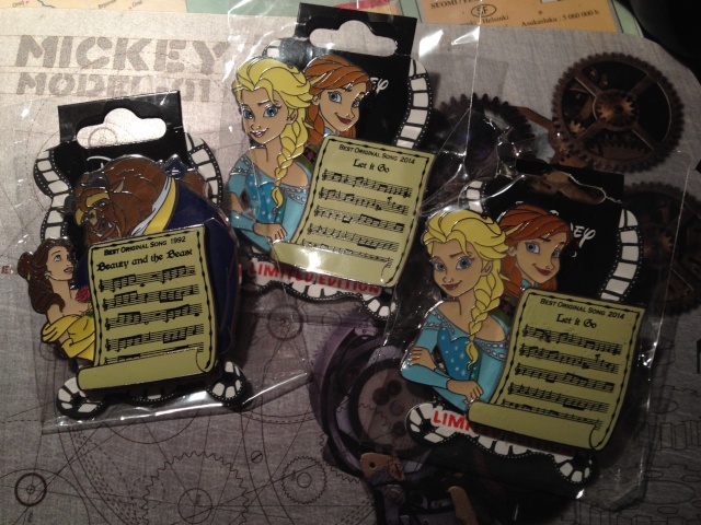 Le Pin Trading à Disneyland Paris - Page 37 Img_0810