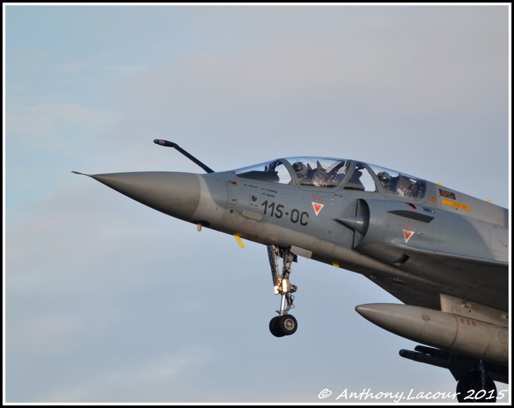 Mirage 2000.......série de 1111 à 1200  - Page 8 Dsc_0212