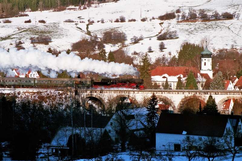 52 7596 der Eisenbahnfreunde Zollernbahn 2015-127