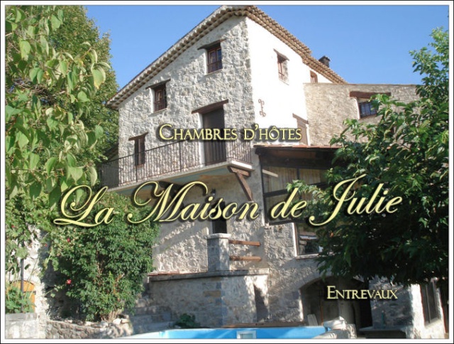  Chambres d'hotes et Gîte "La Maison de Julie", 04320 Entrevaux (Alpes-de-Haute-Provence) 0015