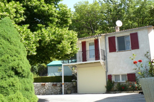 Location de tourisme Maison vacances en Provence, 04290 Salignac (Alpes-de-Haute-Provence) 24_mai10