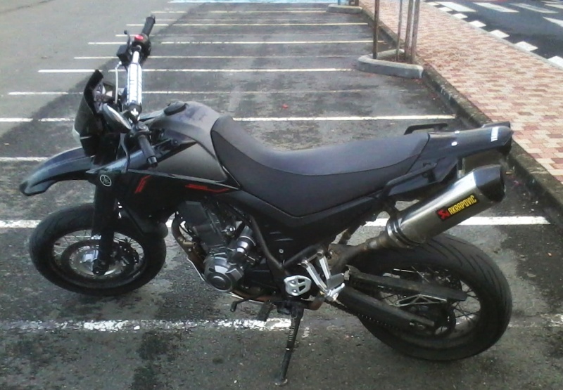 Ma moto avant et après ! akra maison a leovince X3  2014-012