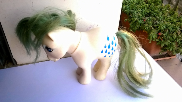 vendo mini pony HASBRO MADE ITALY 1982 310
