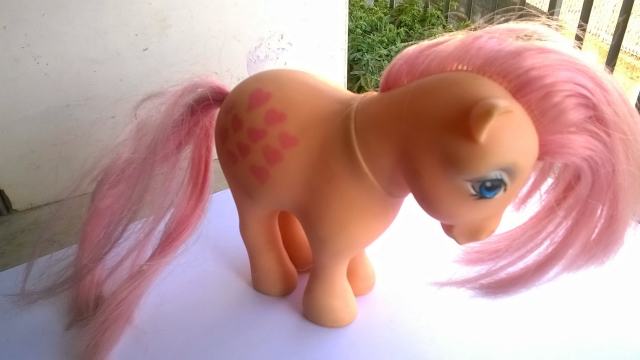 vendo mini pony HASBRO MADE ITALY 1982 410
