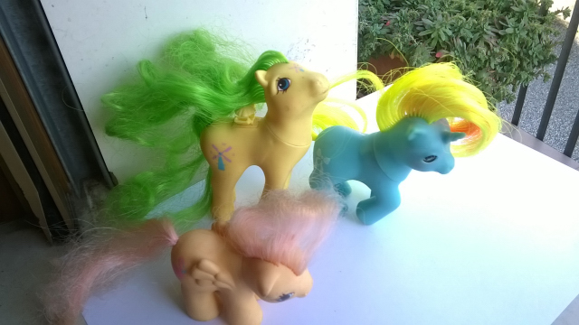 vendo mini pony HASBRO MADE ITALY 1982 810