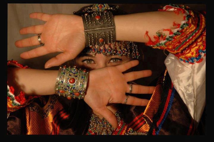 La beauté de la femme kabyle  170