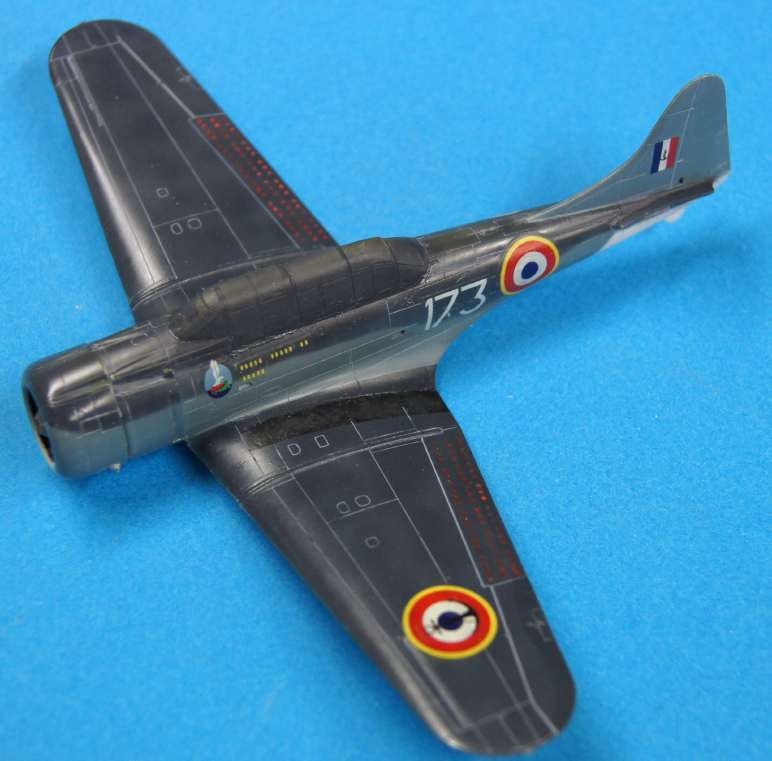 F6F- 3 Hobby Boss monté en parallèle - Page 5 Sbdjus10