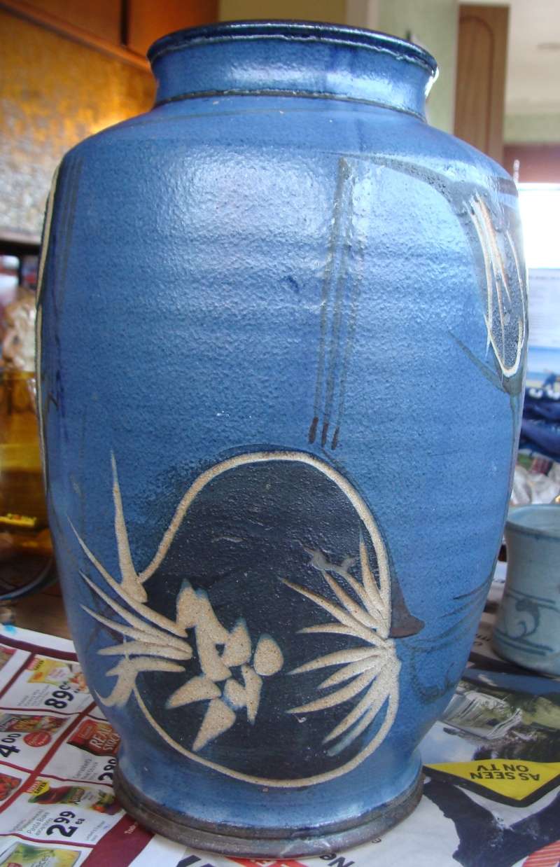 large incised blue vase, no mark, very distinctive style Dsc05011
