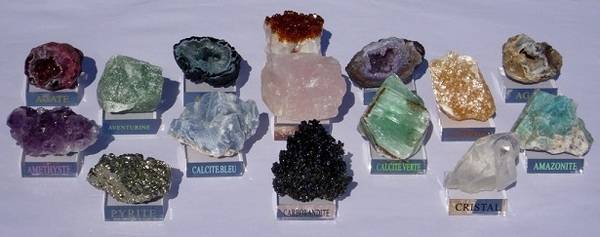 A propos des minéraux Minera10