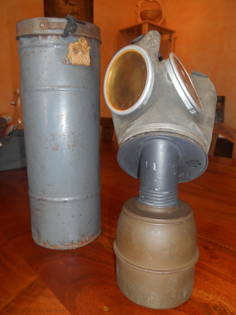 masque à gaz français WWII Dscn0810