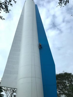 Tháp cắt áp - 'phi thuyền Apollo' giữa Sài Gòn 13204110