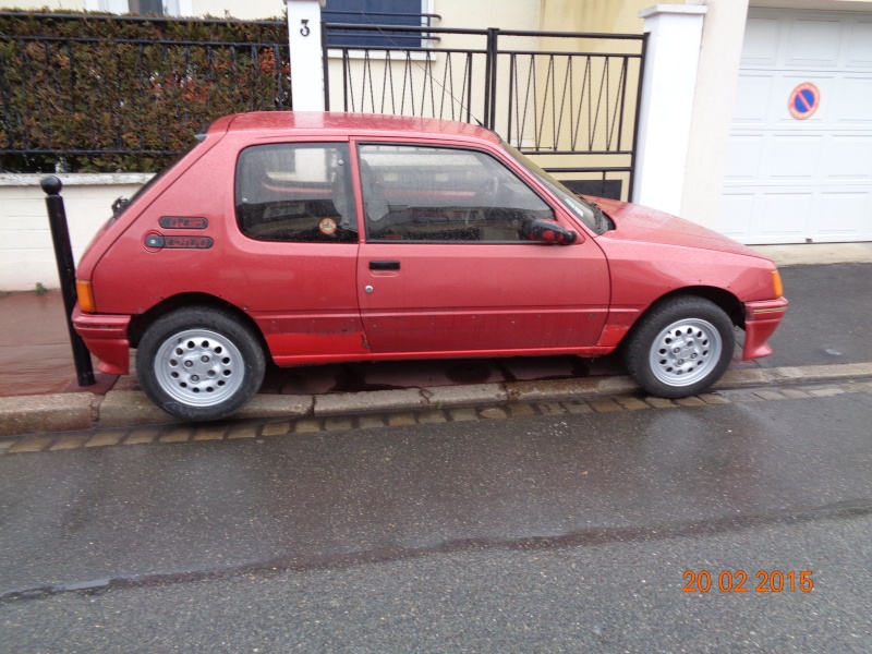 la petite dernière 205 GTI  Dsc00019