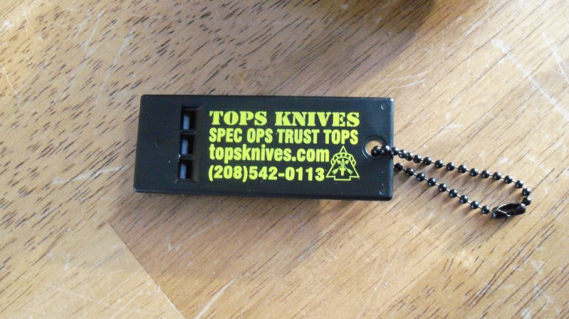 Couteau Tops Tracker avec photos!! 100_2714