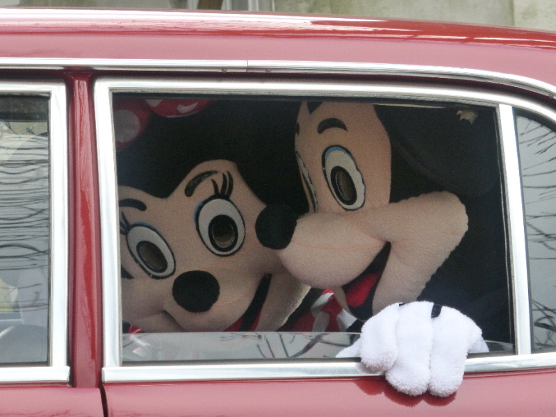 Mickey et Minnie. P1010615