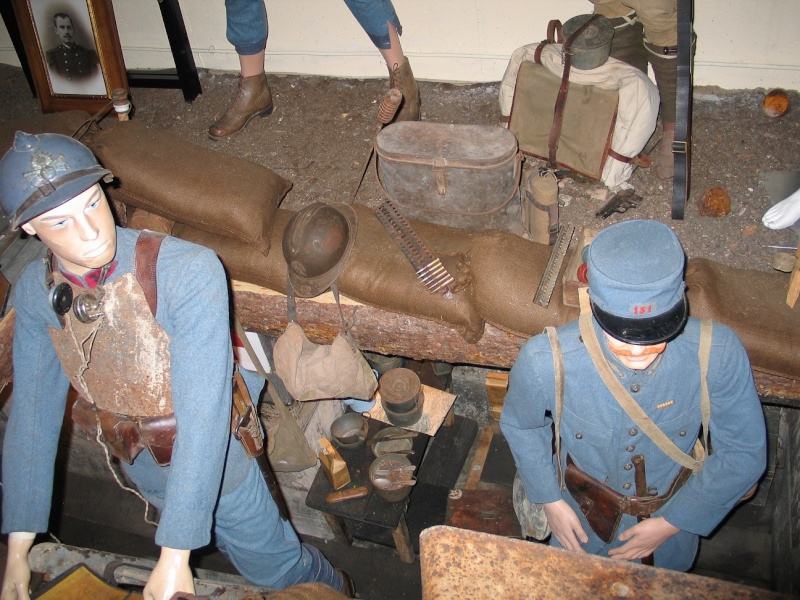 réouverture du musée de l'uniforme de LIVINHAC Img_1425