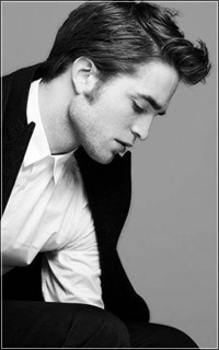 (m) Robert Pattinson Robert11
