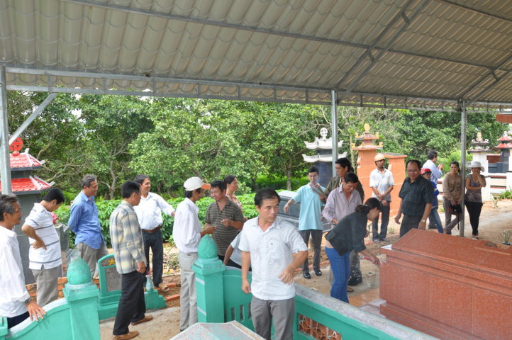 Hoạt động ngày Thương binh Liệt sĩ 27/7/2013 của Cựu học viên Khóa VII Dsc_0826