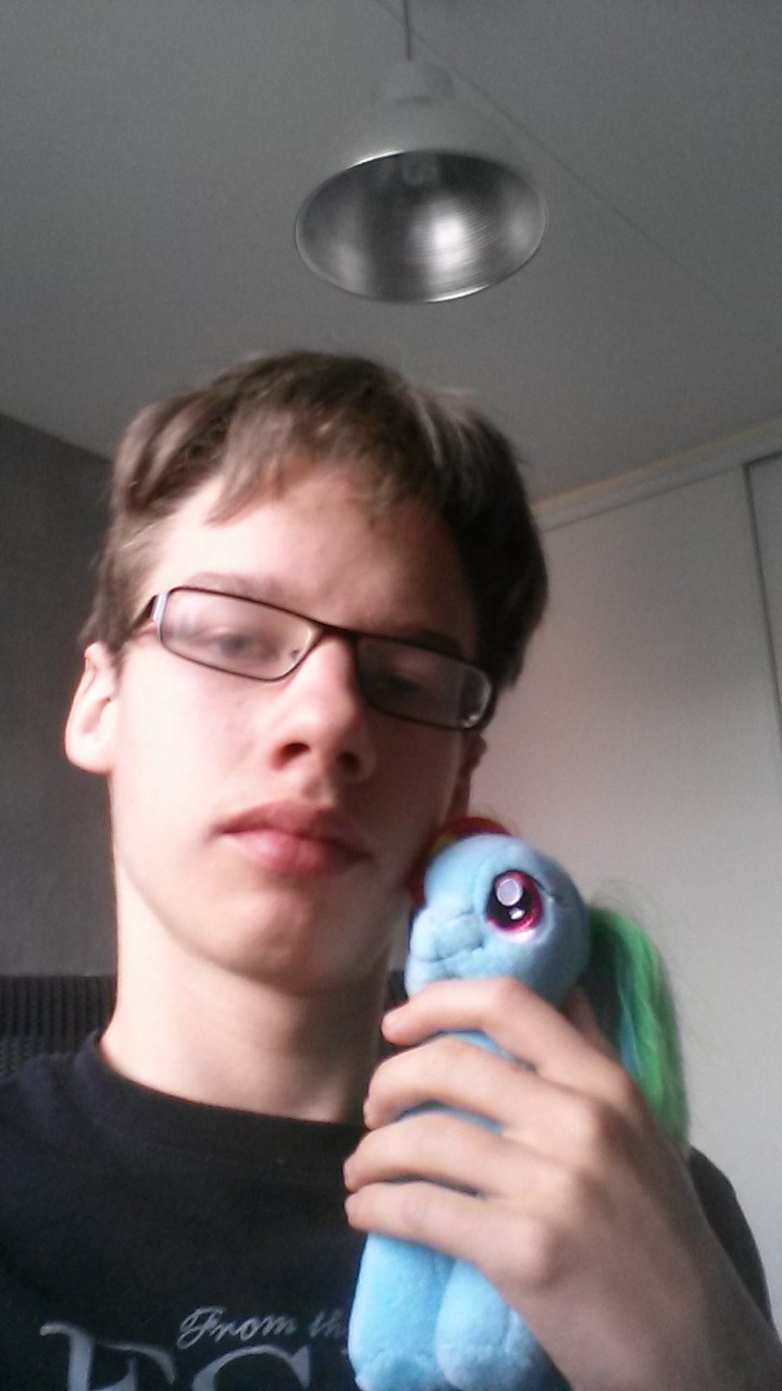 Trombinoscope des brony - Page 34 20150312