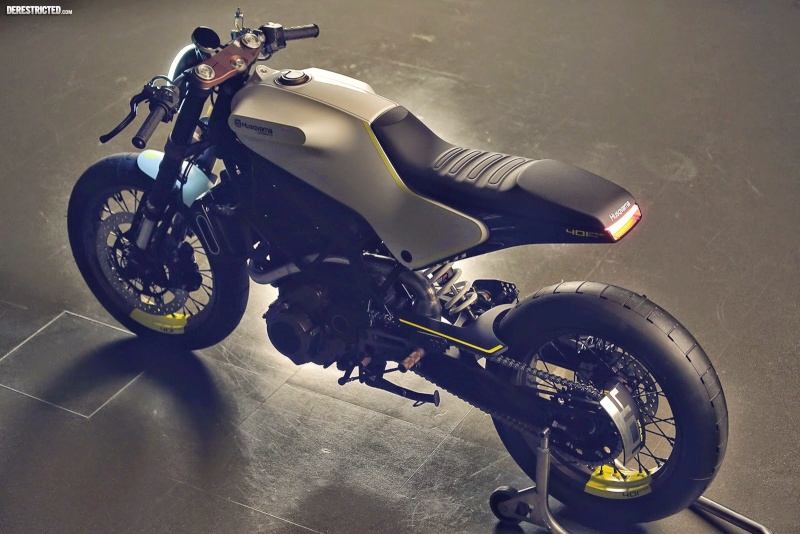 Constrution d'un truc sur base DUCATI SS - Page 2 Husqva10