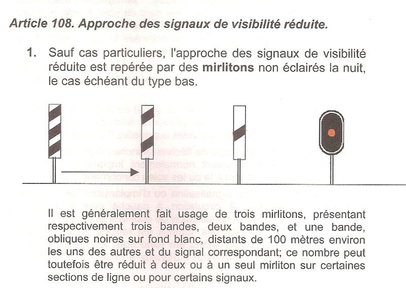 Lettre M 10810