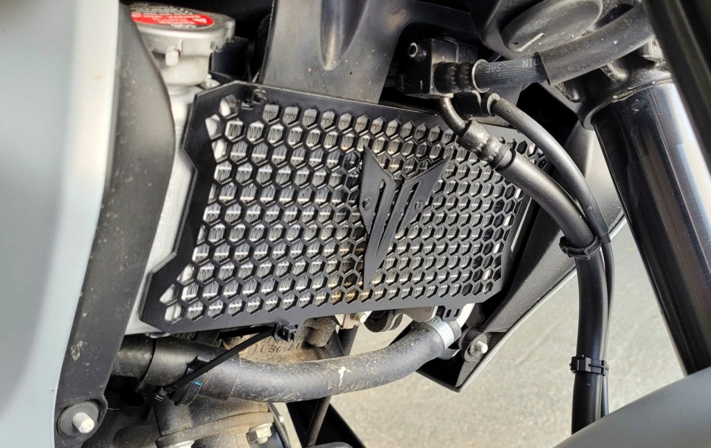 Protection radiateur MT 125 2020 2022-011