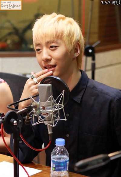 B.A.P @ MBC Radio 2PM Date with Joo Young Hoon S3hxt10