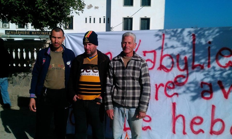 La kabylie est solidaire avec Charlie Hebdo 123