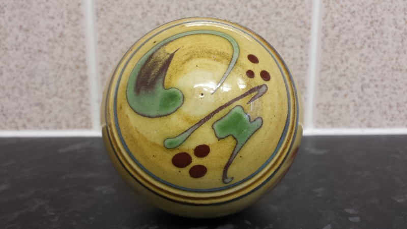 id help earthenware dome shape vase signed  20141210