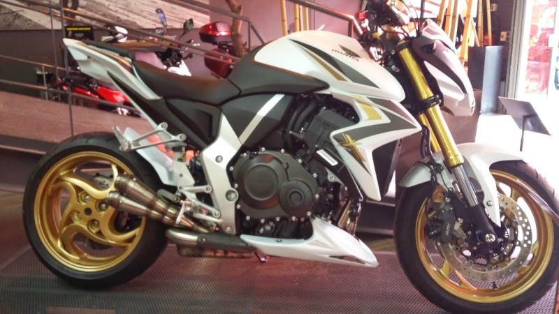 ESSAI BM R1200R ! 20150311