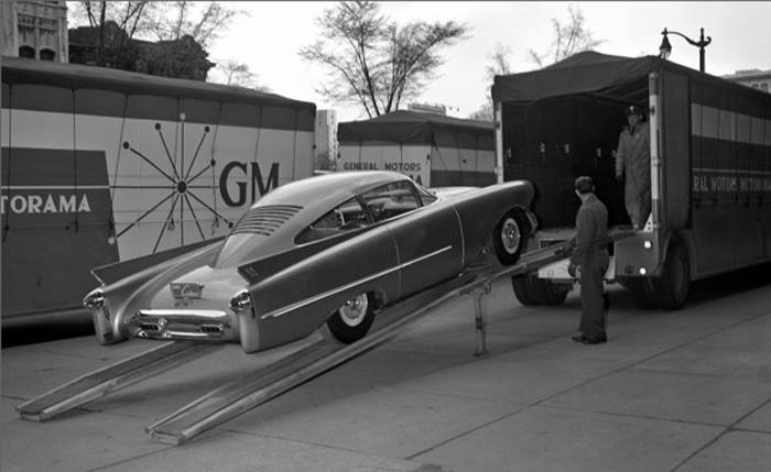 Oldsmobile Cutlass Experimental Car, 1954 10636210