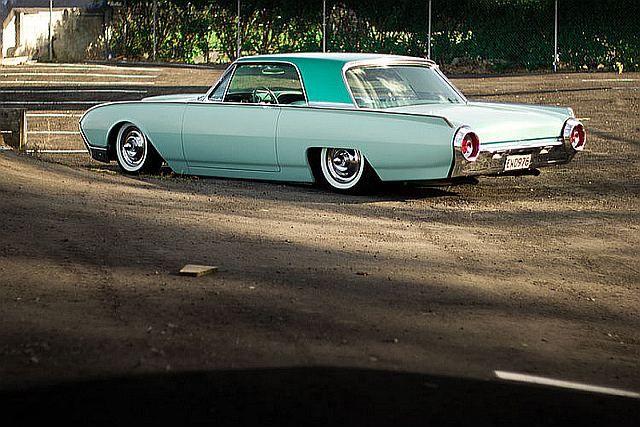 Ford Thunderbird 1961 - 1963 custom & mild custom - Page 3 10847010