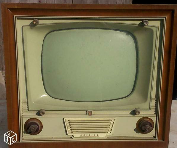 Téloches.... Vintage televisions - 1940s 1950s and 1960s tv - Page 3 3108
