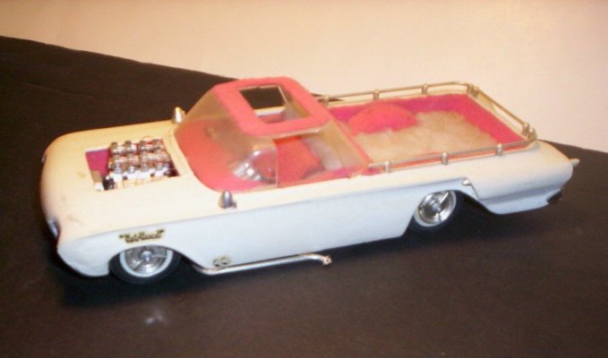 Vintage built automobile model kit survivor - Hot rod et Custom car maquettes montées anciennes 40705212