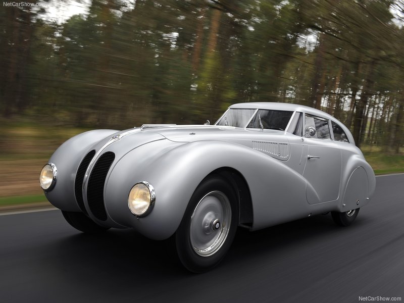 1940 BMW 328 Kamm Coupé Replica. Bmw-3210