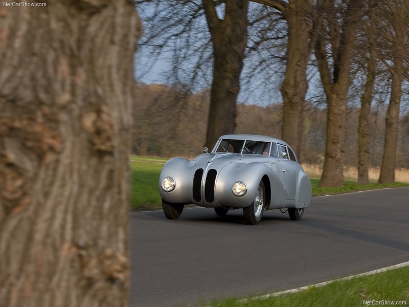 1940 BMW 328 Kamm Coupé Replica. Bmw-3212