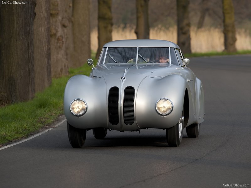 1940 BMW 328 Kamm Coupé Replica. Bmw-3215