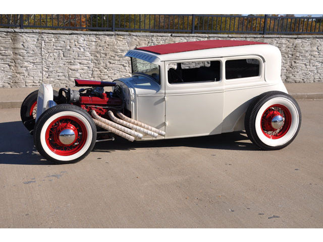 Ford 1931 Hot rod - Page 4 Fdhdfh10