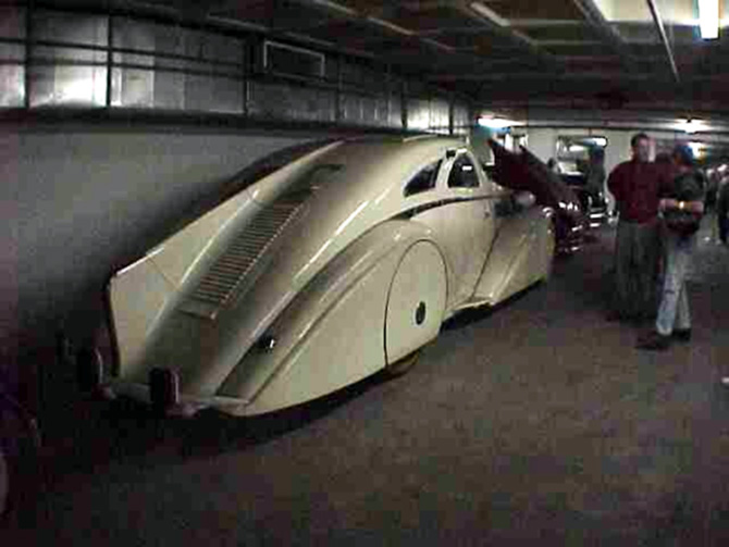Rolls Royce aerodynamic Coupe