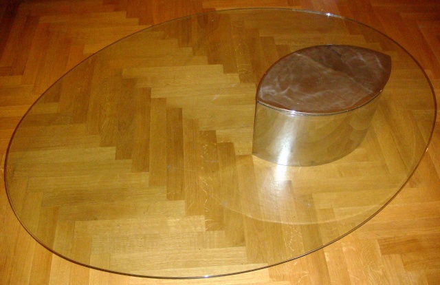 Table "LUNARIO" de Cini Boeri Dsc04110