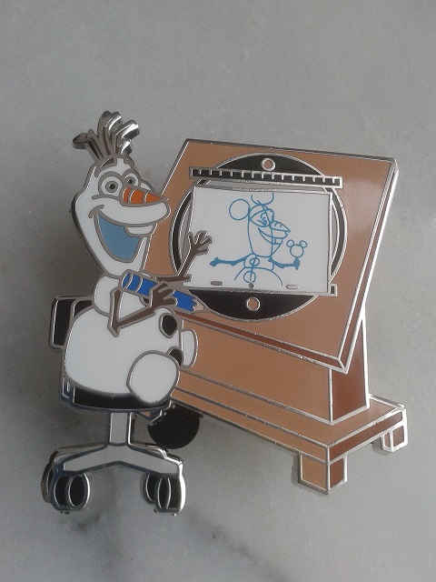 Le Pin Trading à Disneyland Paris - Page 11 20150231