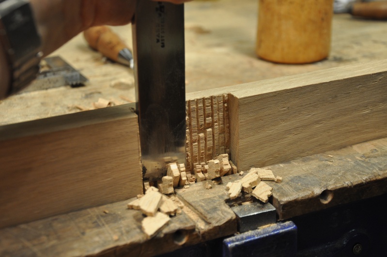 Fabrication d'un plateau  en bois pour table de bistrot - Page 2 02113