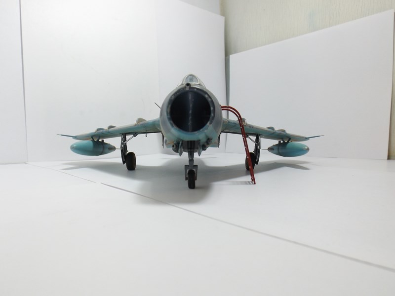 Mikoyan-Gourevitch MiG-17 F "Malien" au 1/32 Dscf1064