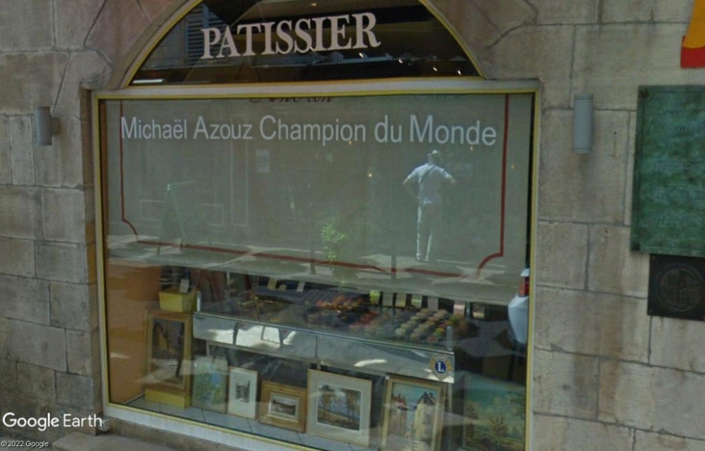 Maurienne - STREET VIEW : les façades de magasins (France) - Page 22 Z3616