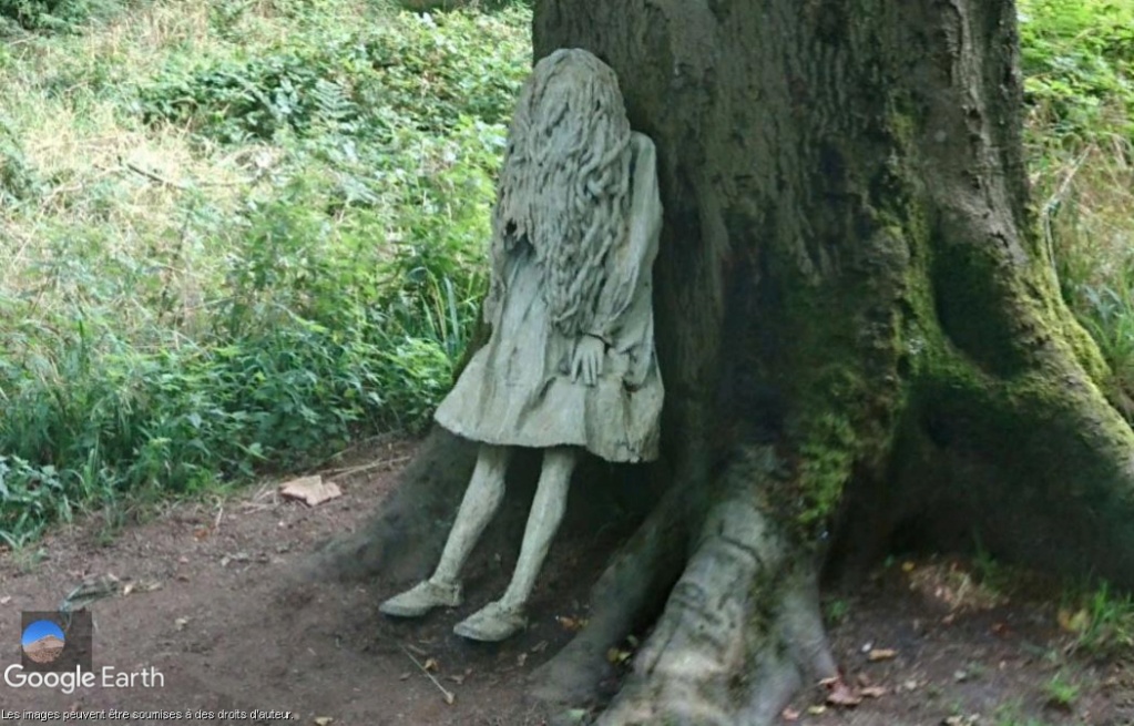 Sculpture de Laura Ford à Newbridge - Angleterre Z4618