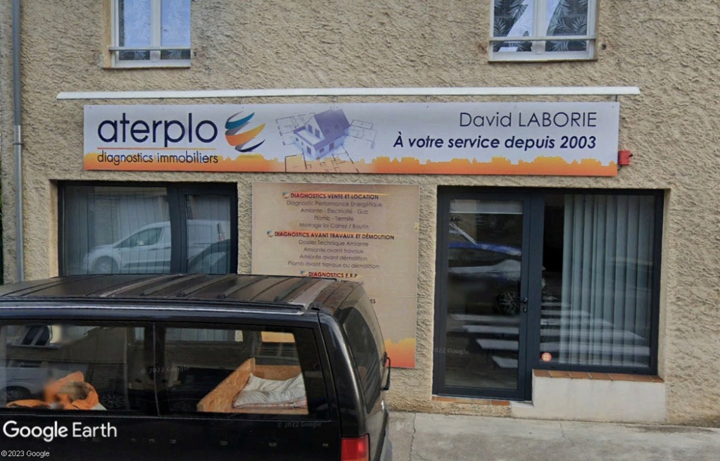STREET VIEW : Les commerces et entreprises millésimés - Page 25 Z5619