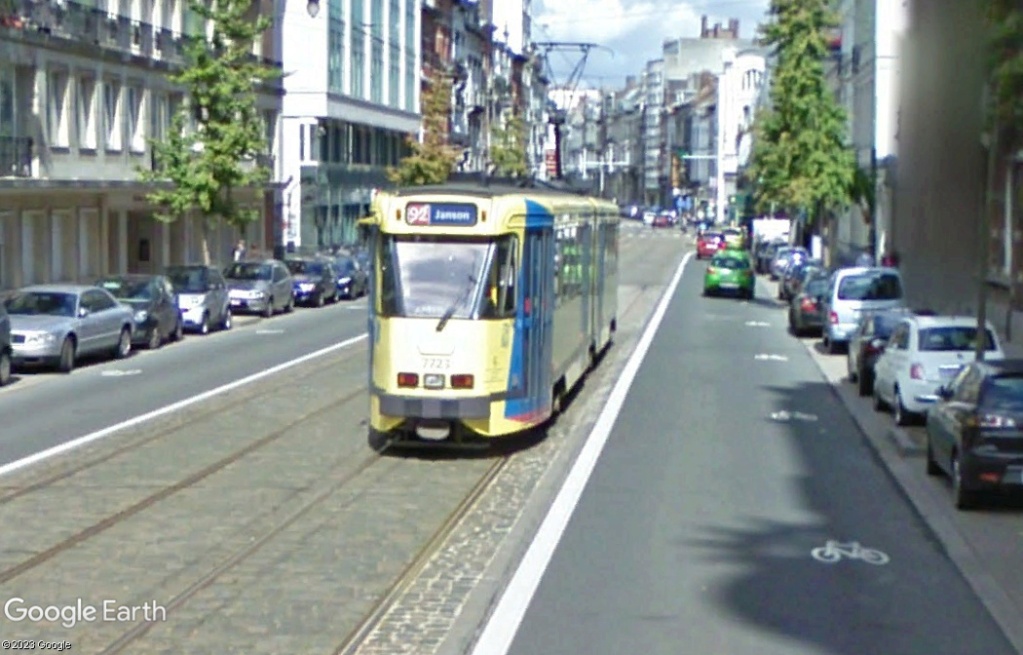 STREET VIEW : les tramways en action - Page 8 Z7714