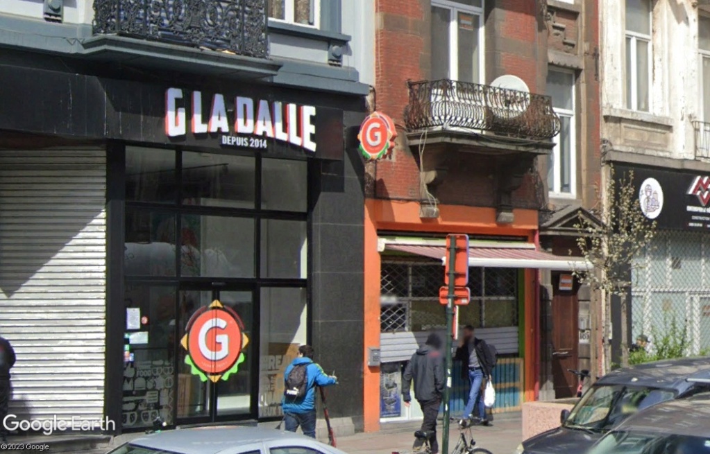 STREET VIEW : Les commerces et entreprises millésimés - Page 27 Z7813