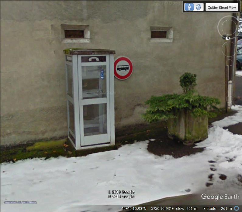 STREET VIEW : La disparition des cabines téléphoniques - Page 6 Zzz272